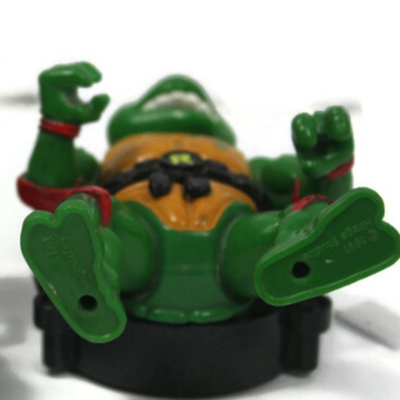Teenage Mutant Ninja Turtles Talkin’ Raphael Action Figure - Picture 2 of 10